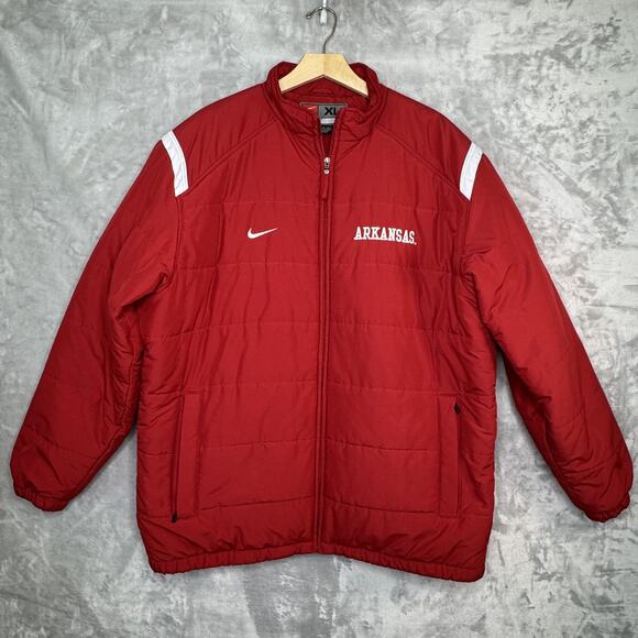 Arkansas Razorbacks Jacket Mens XL Red NCAA Nike Full Zip Puffer Insulated - Picture 1 of 12